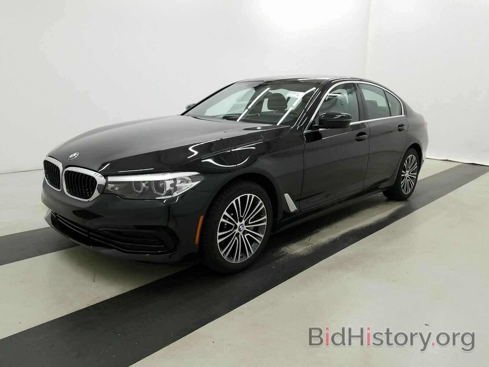 Photo WBAJR3C01LWW73918 - BMW 5 Series 2020