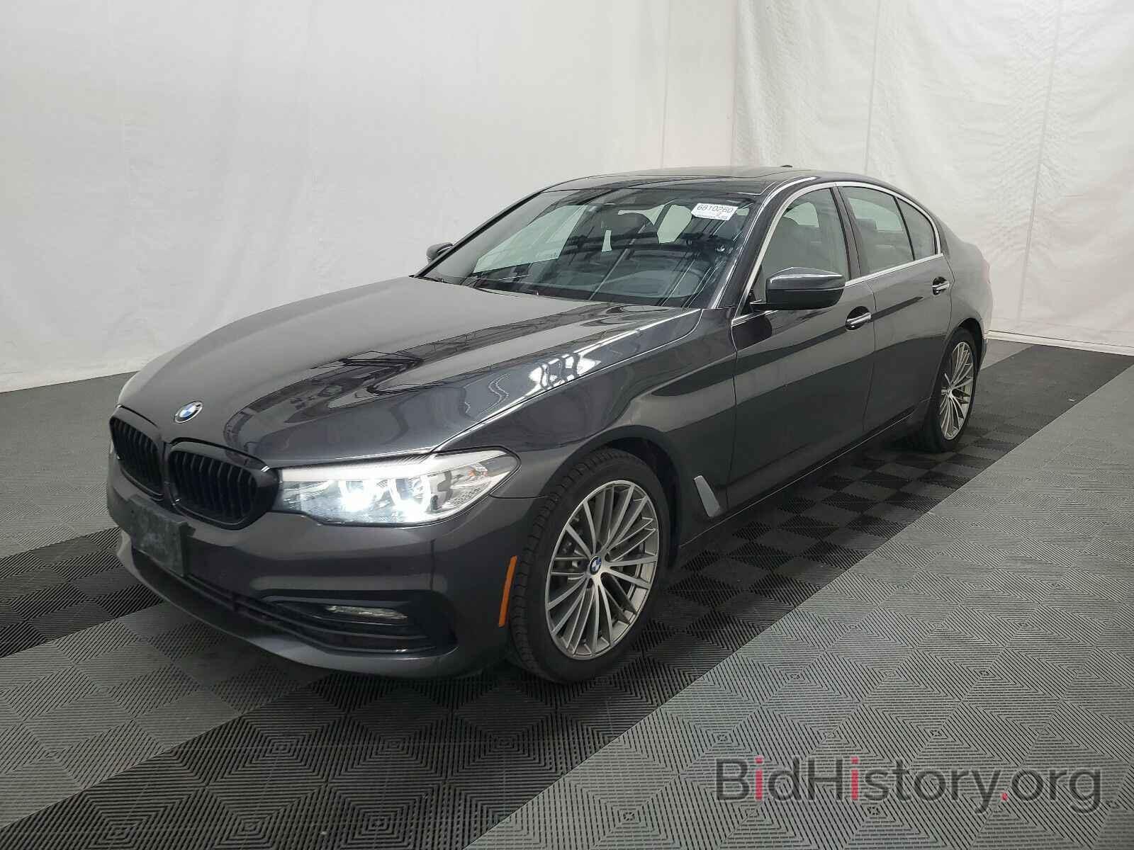 Photo WBAJA7C57JWA73270 - BMW 5 Series 2018