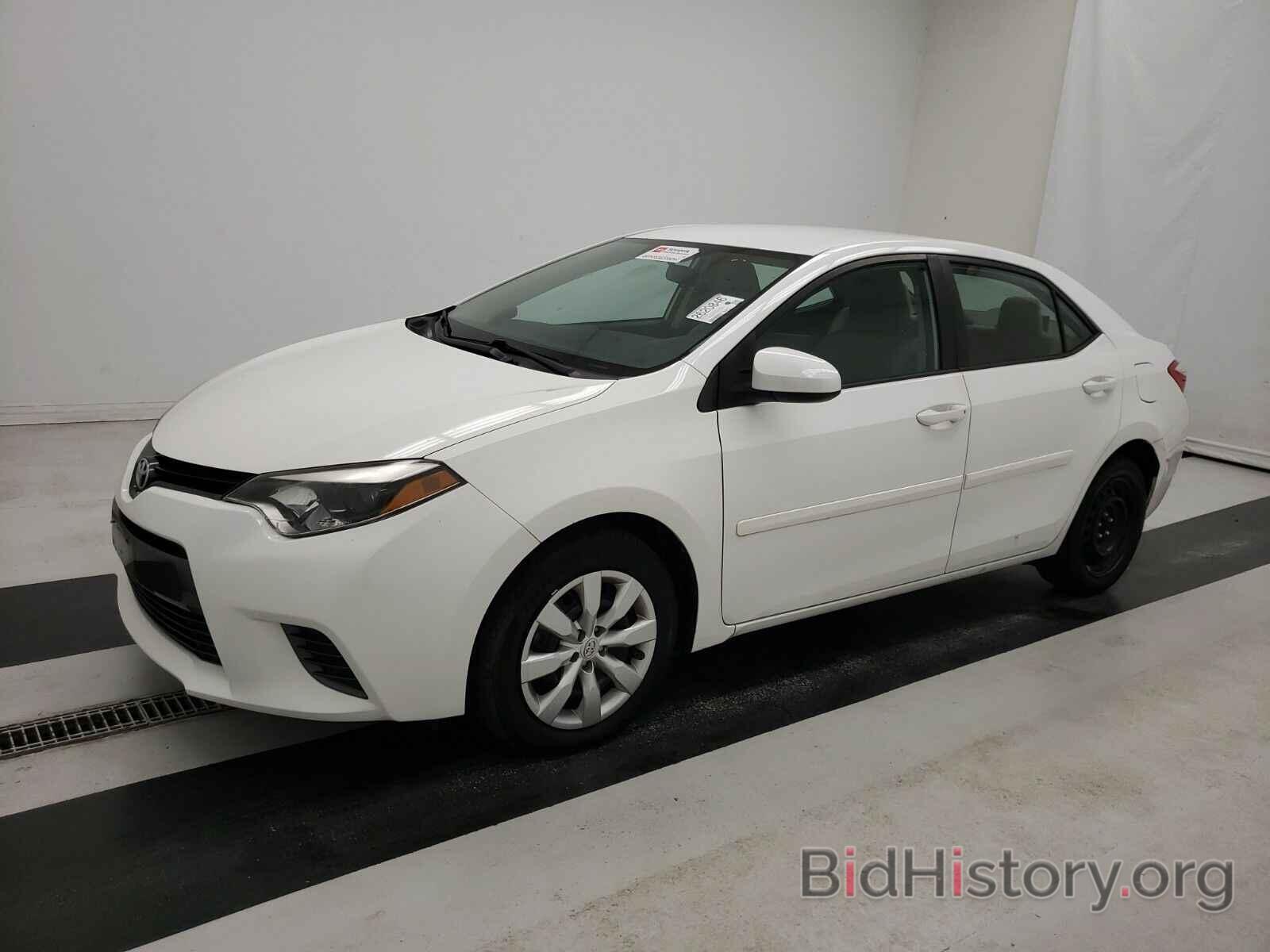 Photo 5YFBURHE4FP330420 - Toyota Corolla 2015