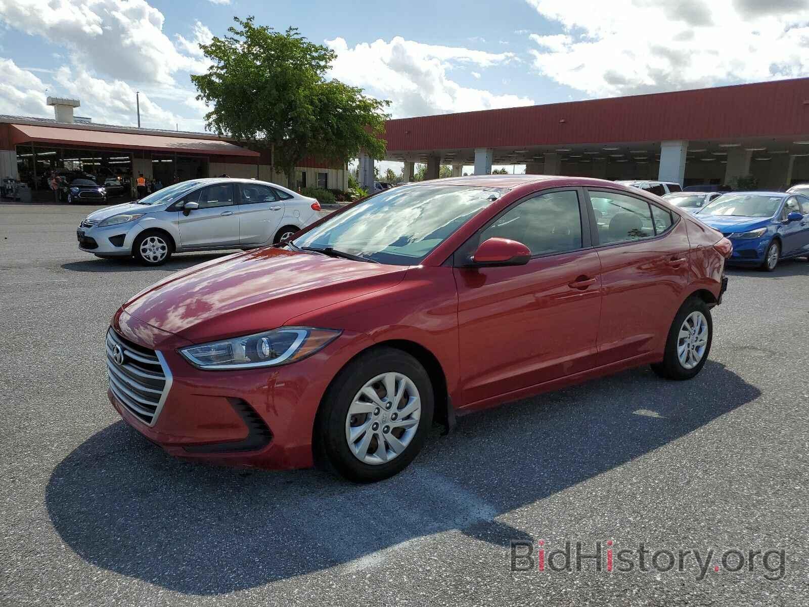 Фотография KMHD74LF7HU120351 - Hyundai Elantra SE 2017