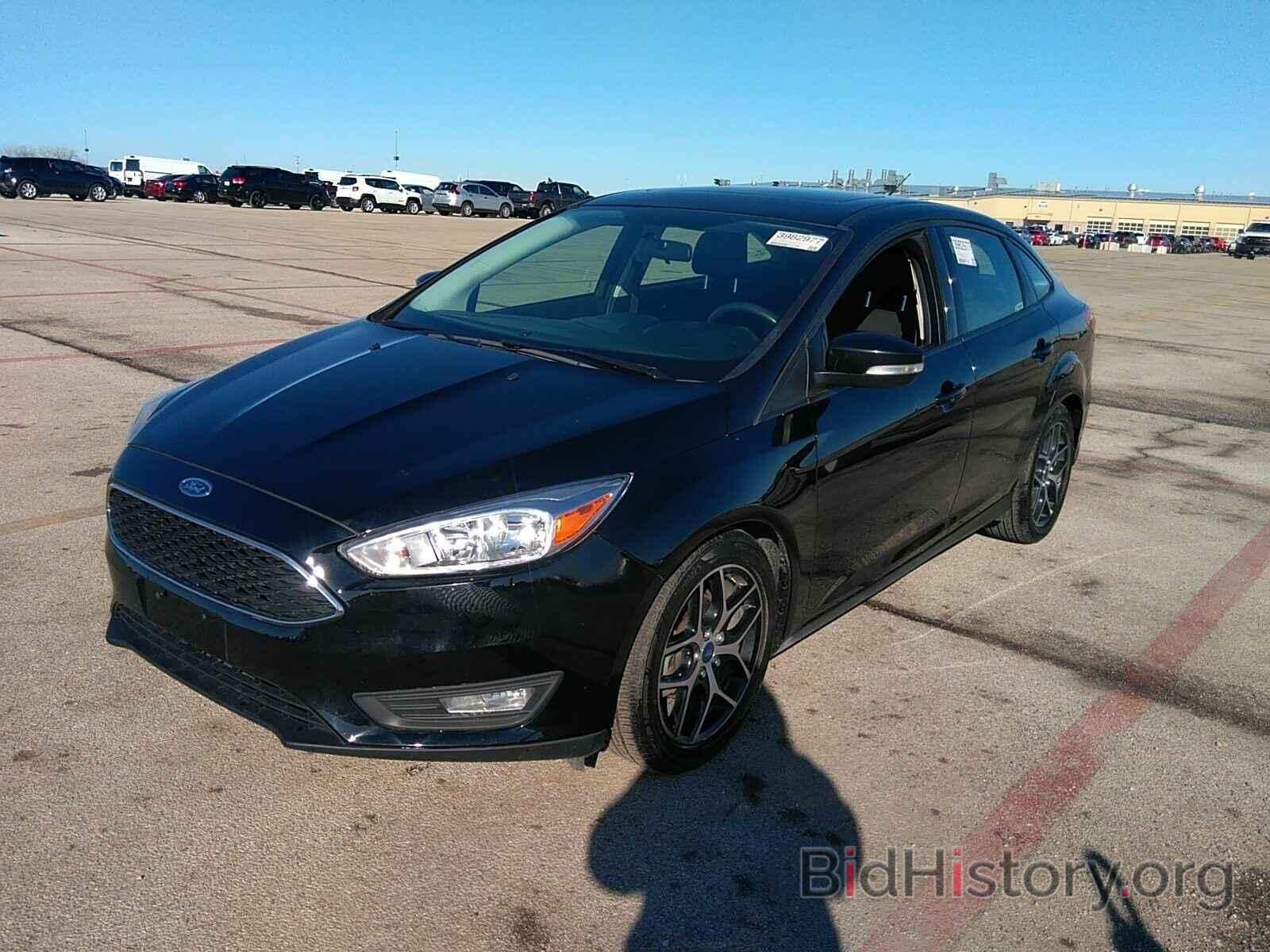 Photo 1FADP3H28HL331672 - Ford Focus 2017