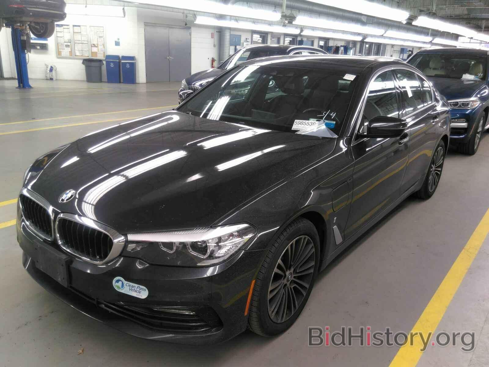 Photo WBAJB1C50JB084867 - BMW 5 Series 2018