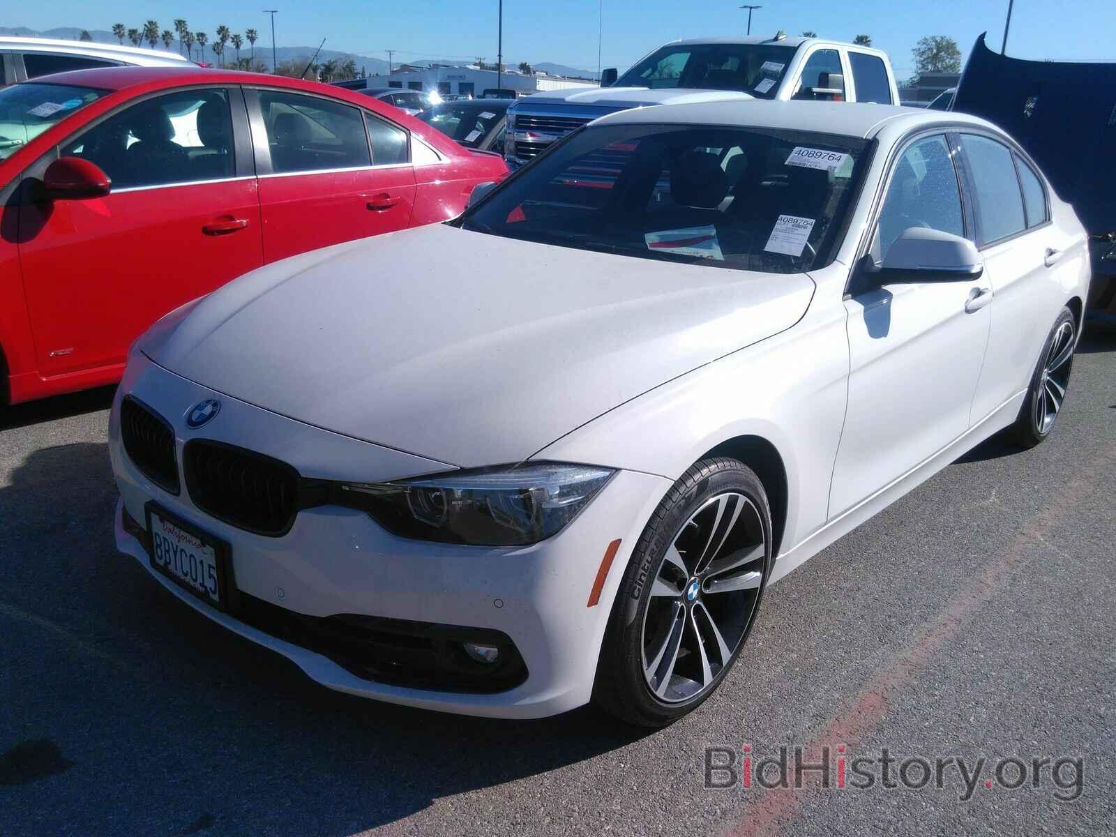 Фотография WBA8E5C53JA507525 - BMW 3 Series 2018