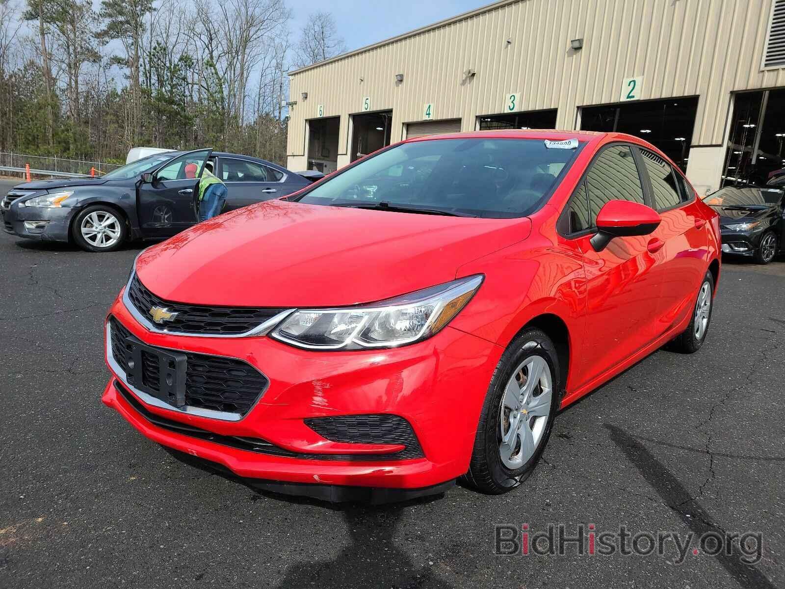 Photo 1G1BC5SM6G7296522 - Chevrolet Cruze 2016