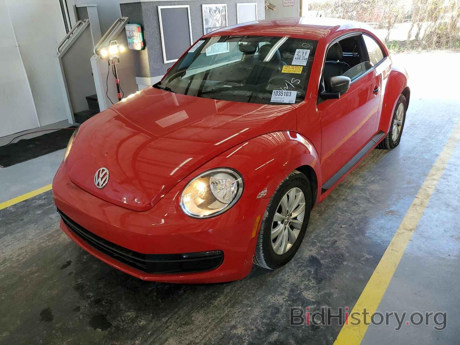 Photo 3VWF17AT3GM609287 - Volkswagen Beetle Coupe 2016