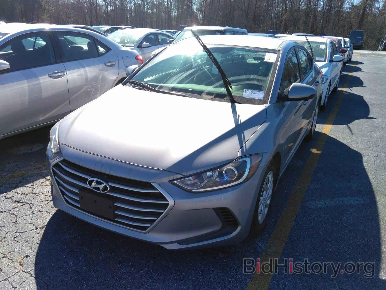 Фотография 5NPD74LFXHH166951 - Hyundai Elantra SE 2017