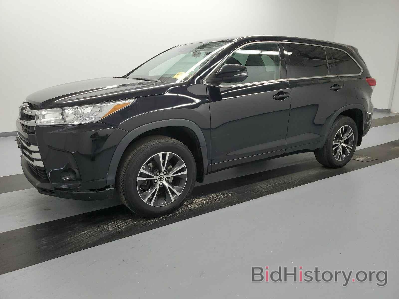 Photo 5TDBZRFH2JS811961 - Toyota Highlander 2018