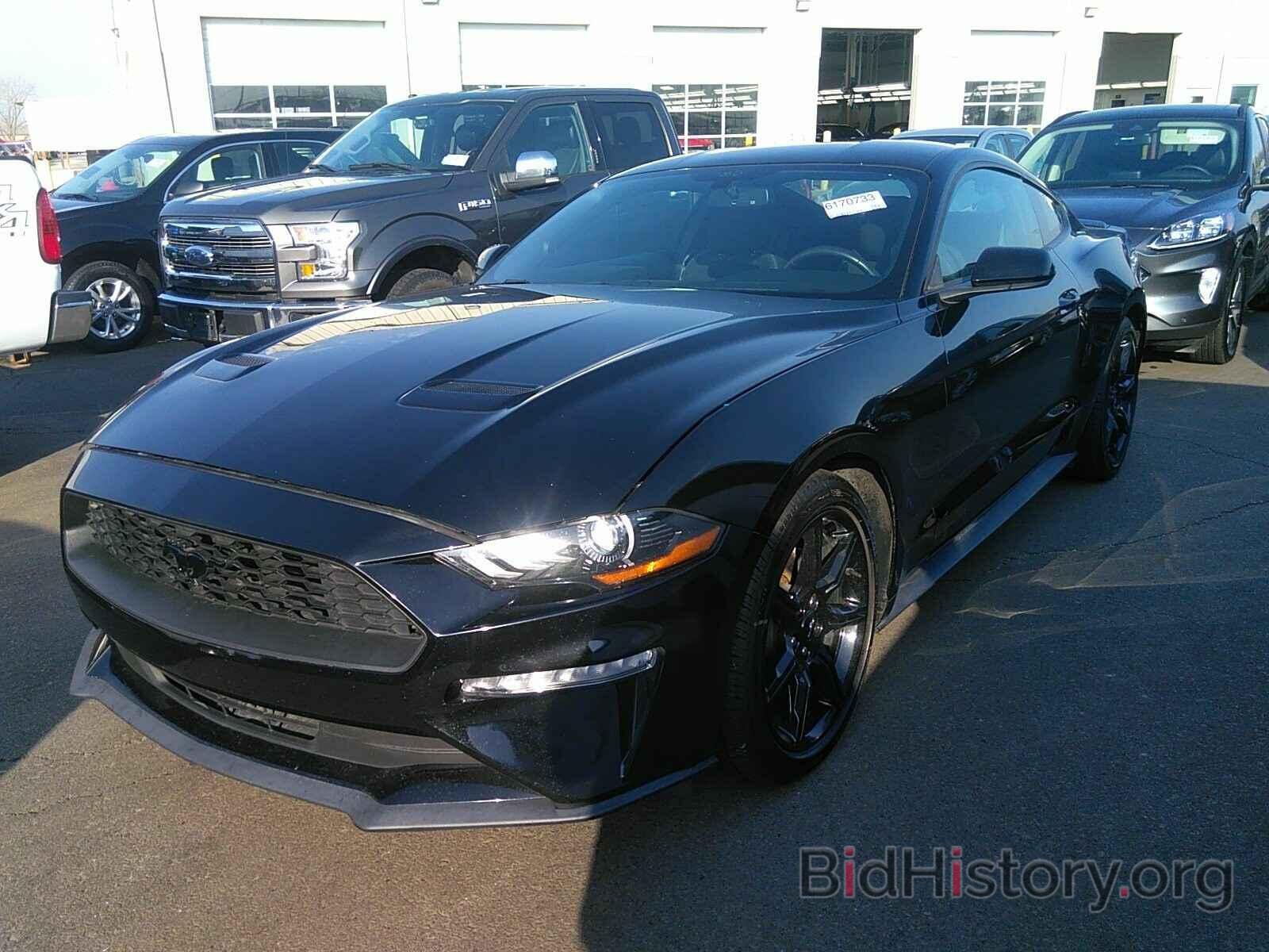 Photo 1FA6P8TH6J5138366 - Ford Mustang 2018