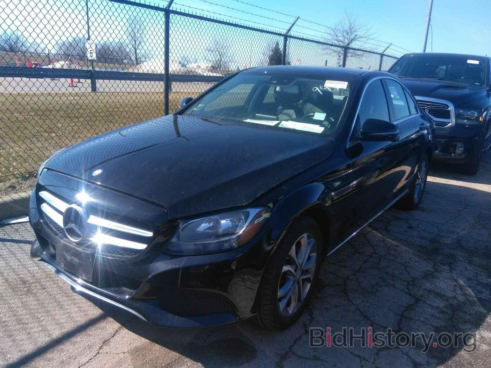 Photo 55SWF4KBXGU125743 - Mercedes-Benz C-Class 2016