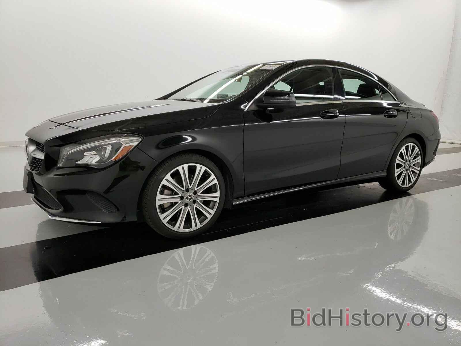 Photo WDDSJ4EB5JN618576 - Mercedes-Benz CLA 2018