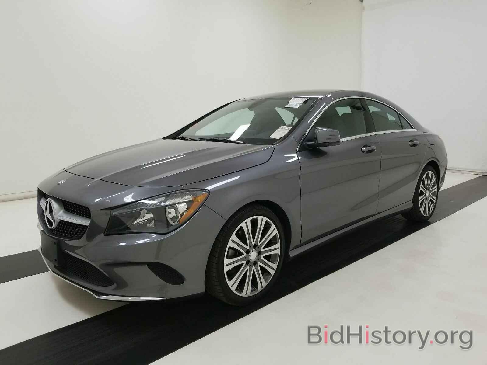 Photo WDDSJ4EB3HN444209 - Mercedes-Benz CLA 2017