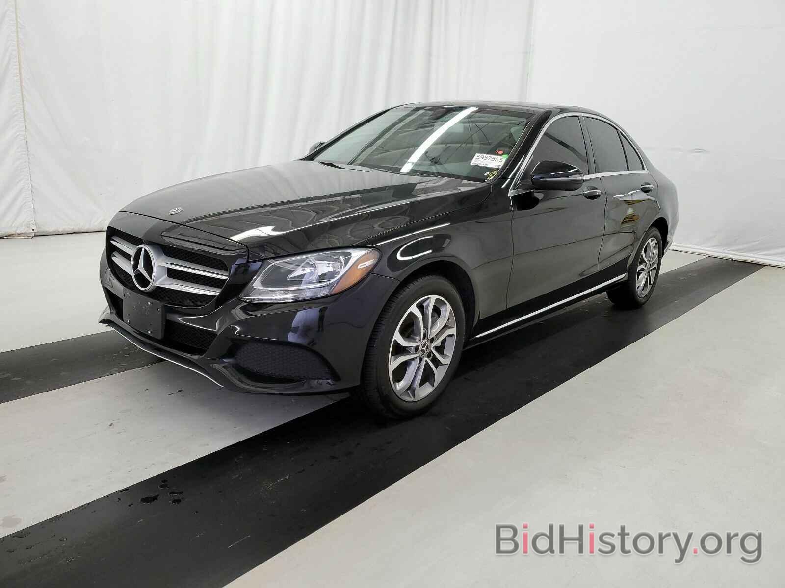 Photo 55SWF4KB7JU240694 - Mercedes-Benz C-Class 2018