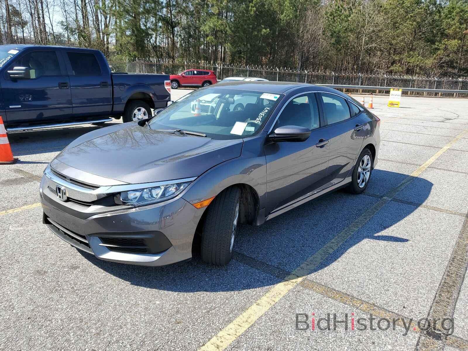 Photo 19XFC2F55JE022570 - Honda Civic Sedan 2018