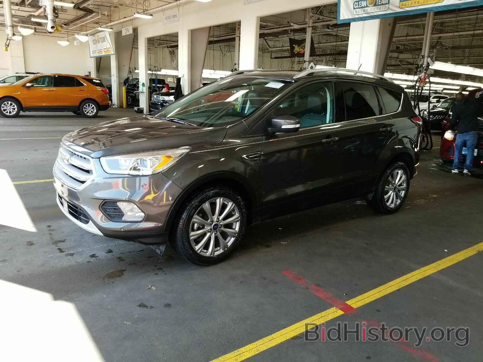 Photo 1FMCU0J96JUA06616 - Ford Escape 2018