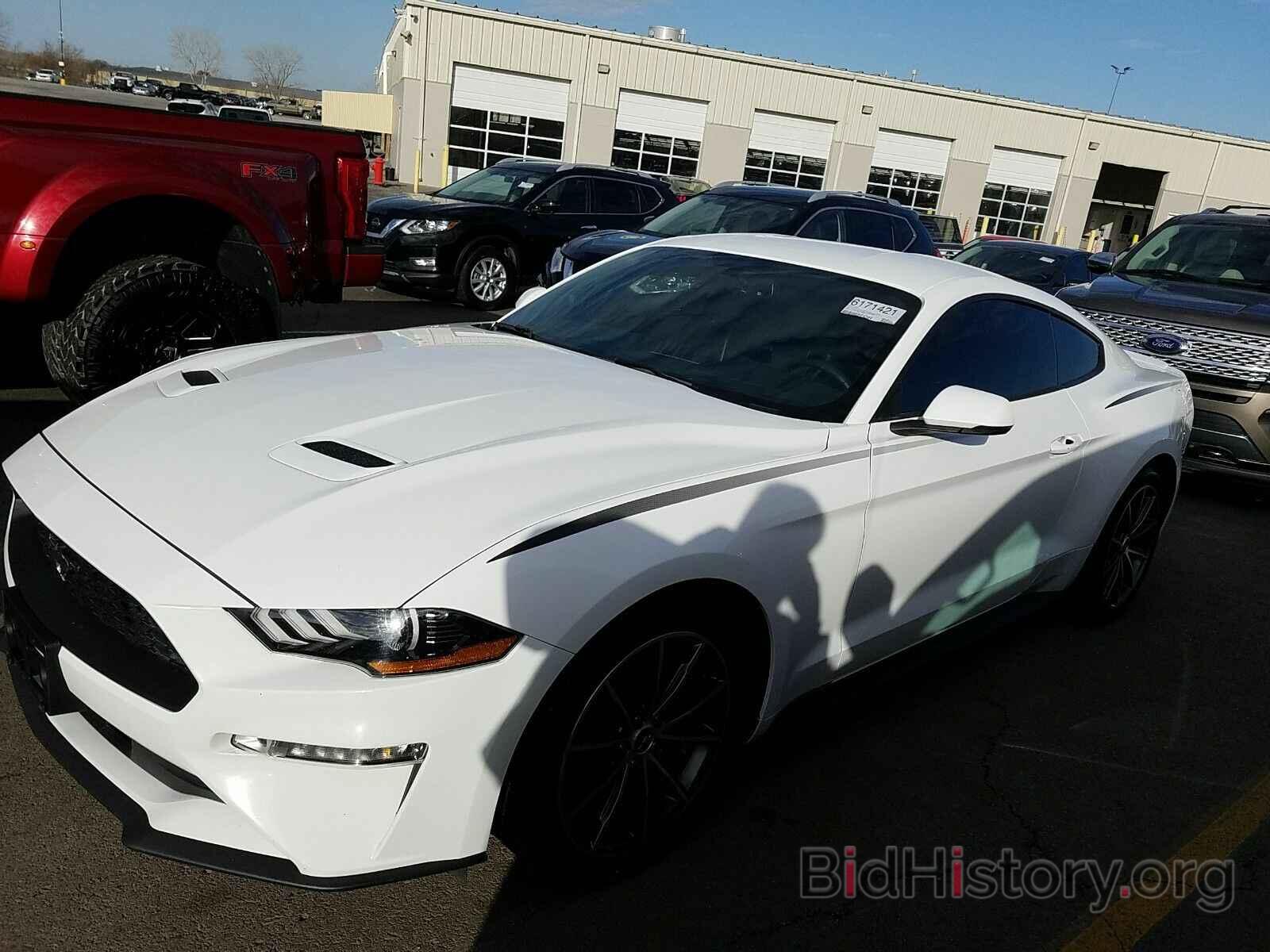 Photo 1FA6P8TH6K5143729 - Ford Mustang 2019
