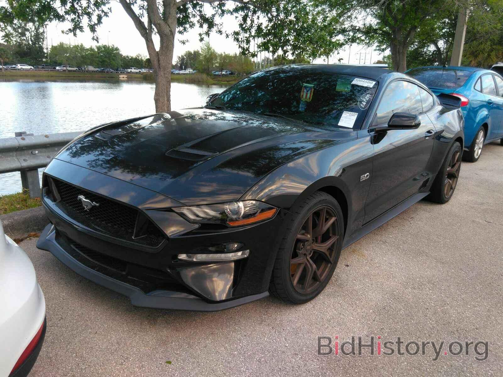 Photo 1FA6P8CF5J5121198 - Ford Mustang GT 2018