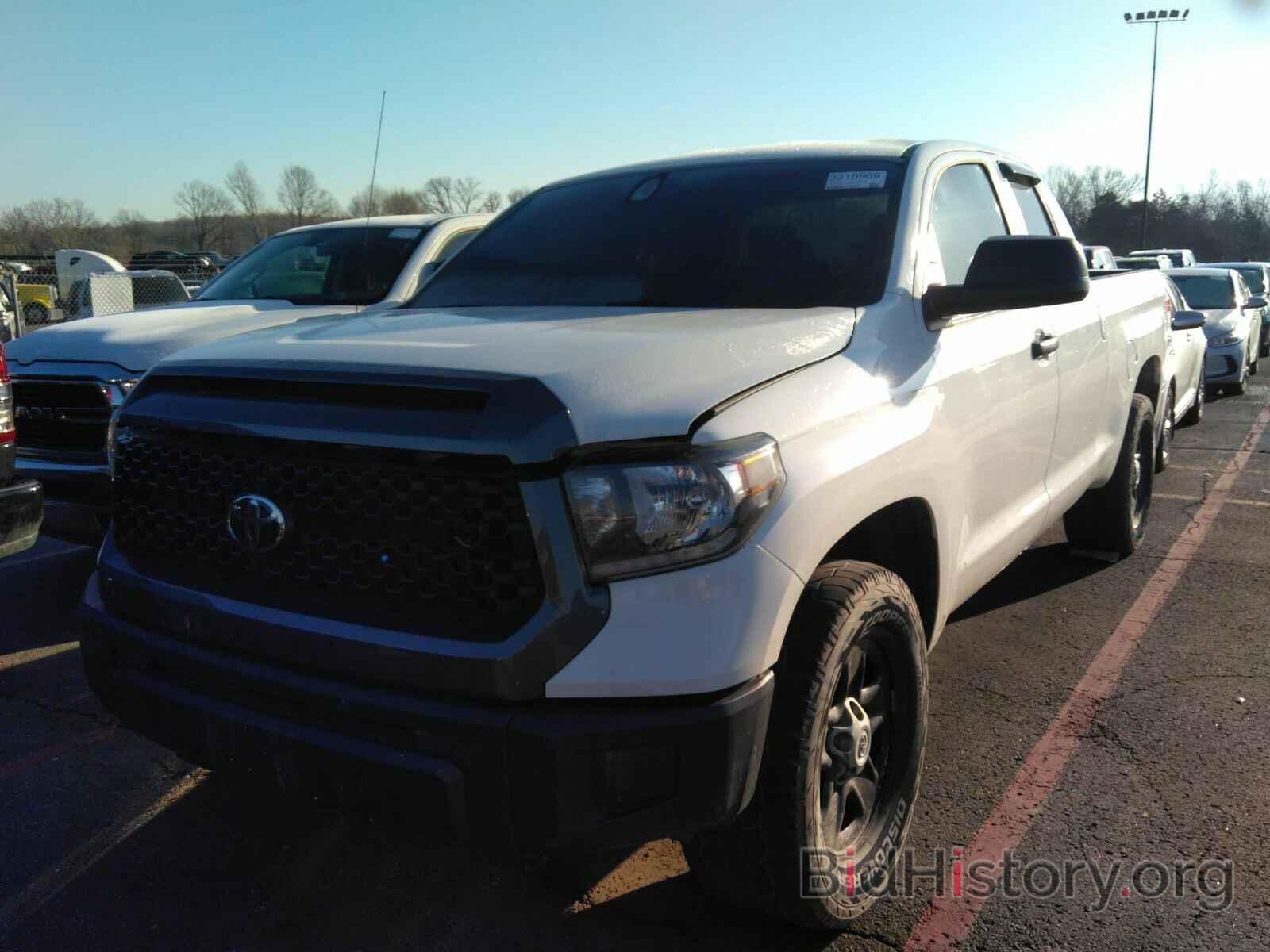 Photo 5TFUM5F18KX080340 - Toyota Tundra 4WD 2019