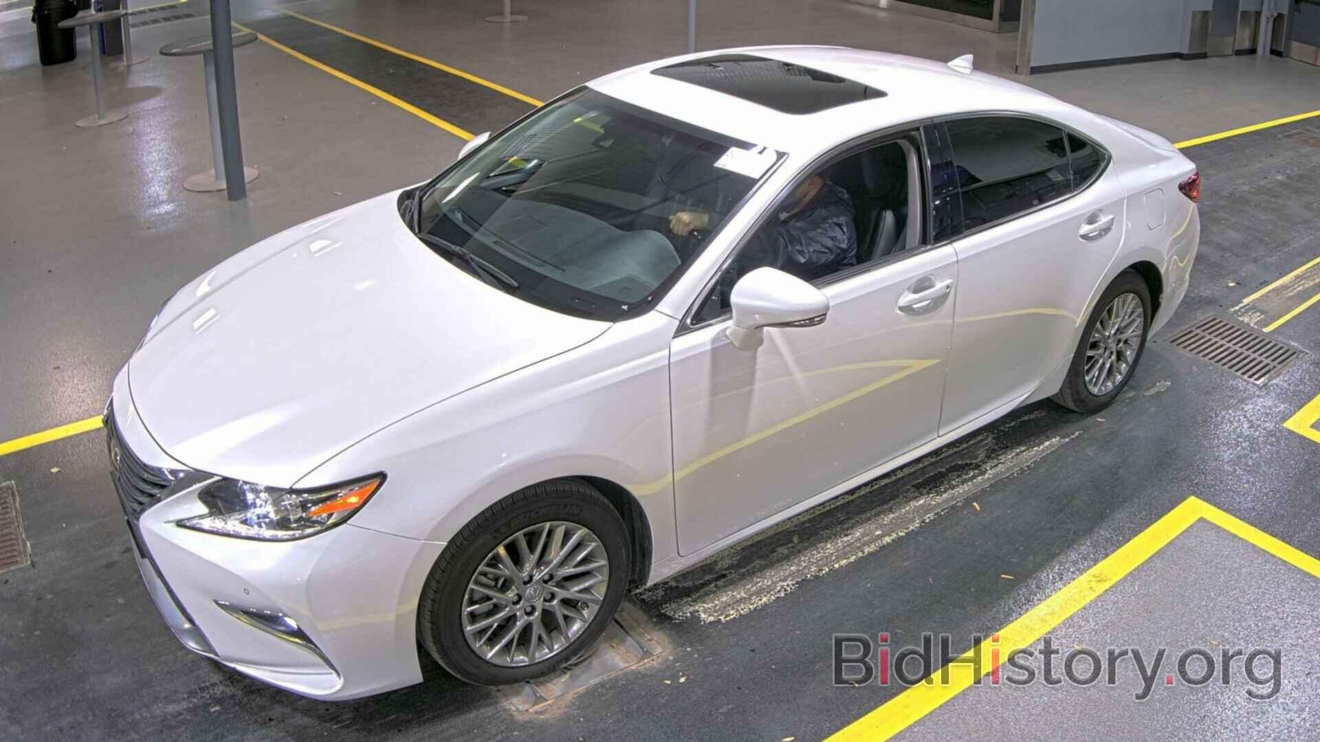 Photo 58ABK1GG2HU046594 - Lexus ES ES 2017