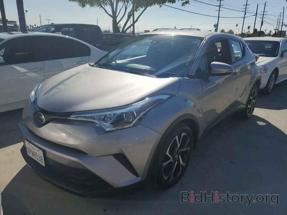 Photo NMTKHMBX6JR045928 - Toyota C-HR 2018