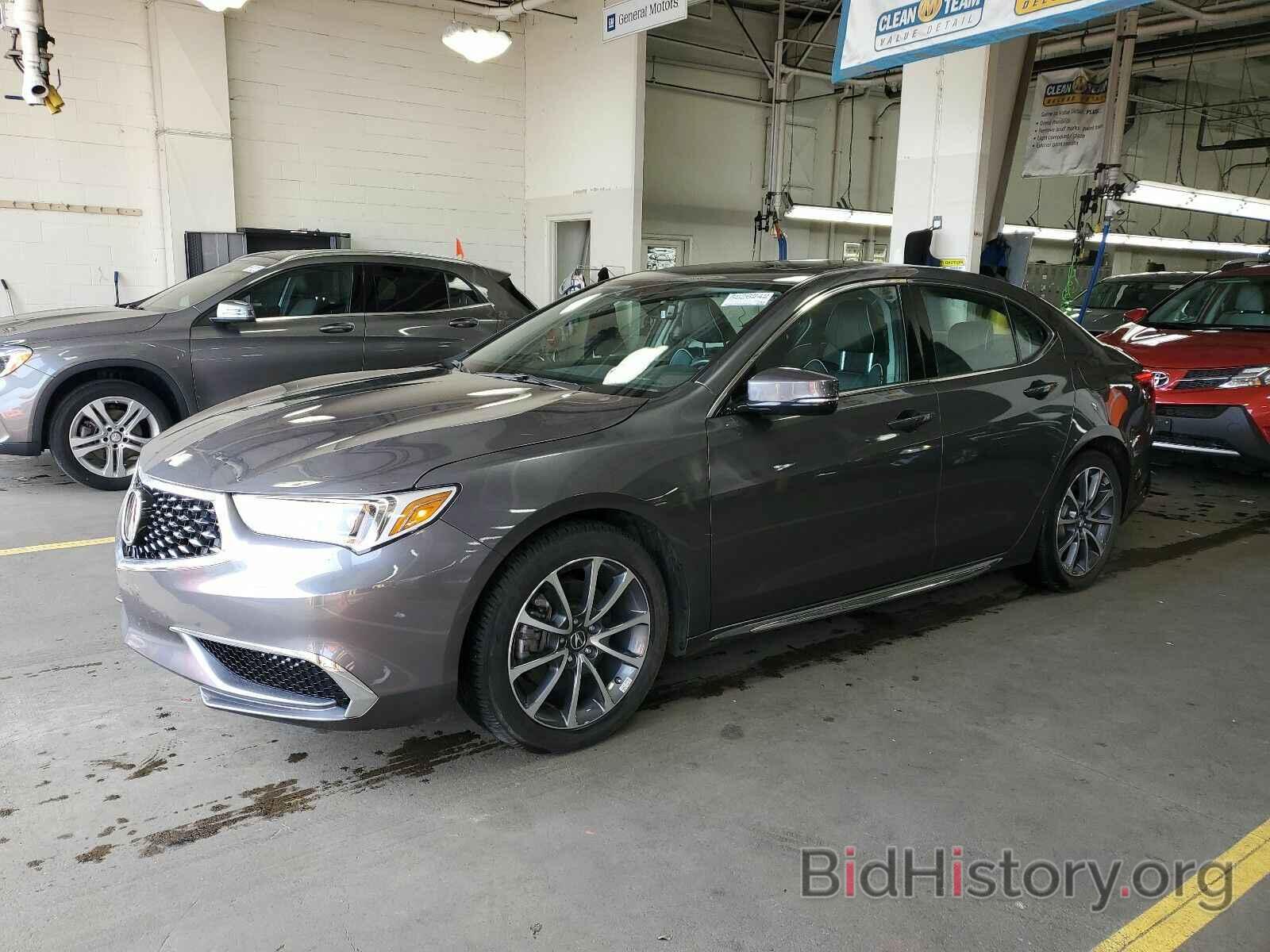 Photo 19UUB3F52JA006248 - Acura TLX 2018