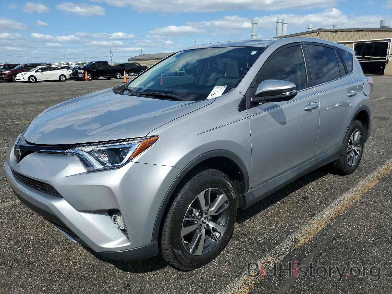 Photo 2T3WFREV0JW439956 - Toyota RAV4 2018