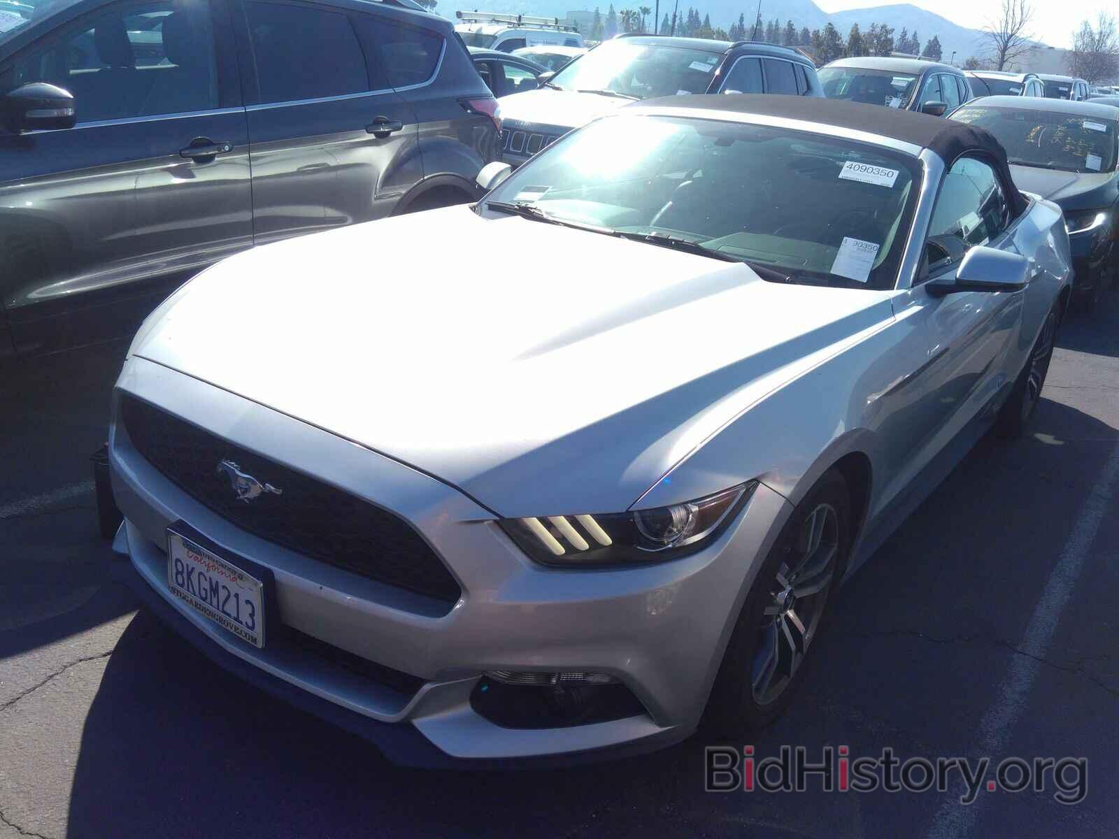 Photo 1FATP8UHXG5238349 - Ford Mustang 2016