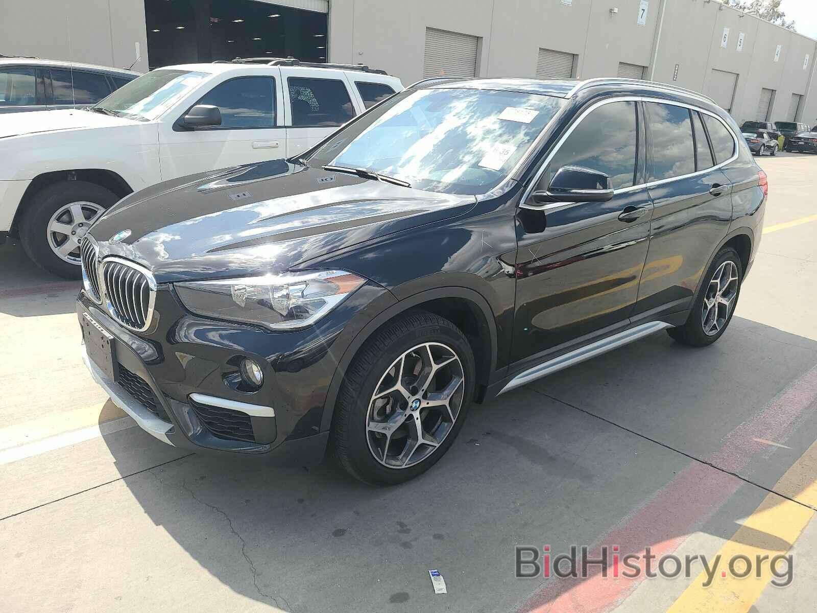 Photo WBXHU7C38J5H44395 - BMW X1 2018