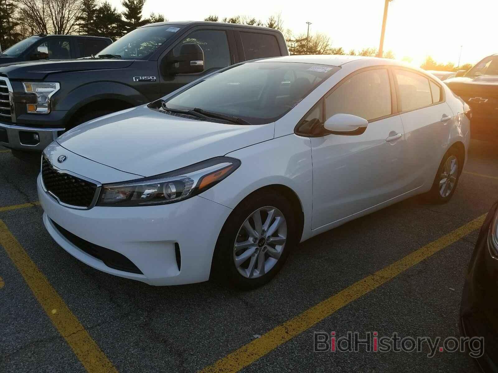 Photo 3KPFL4A74HE110864 - Kia Forte 2017