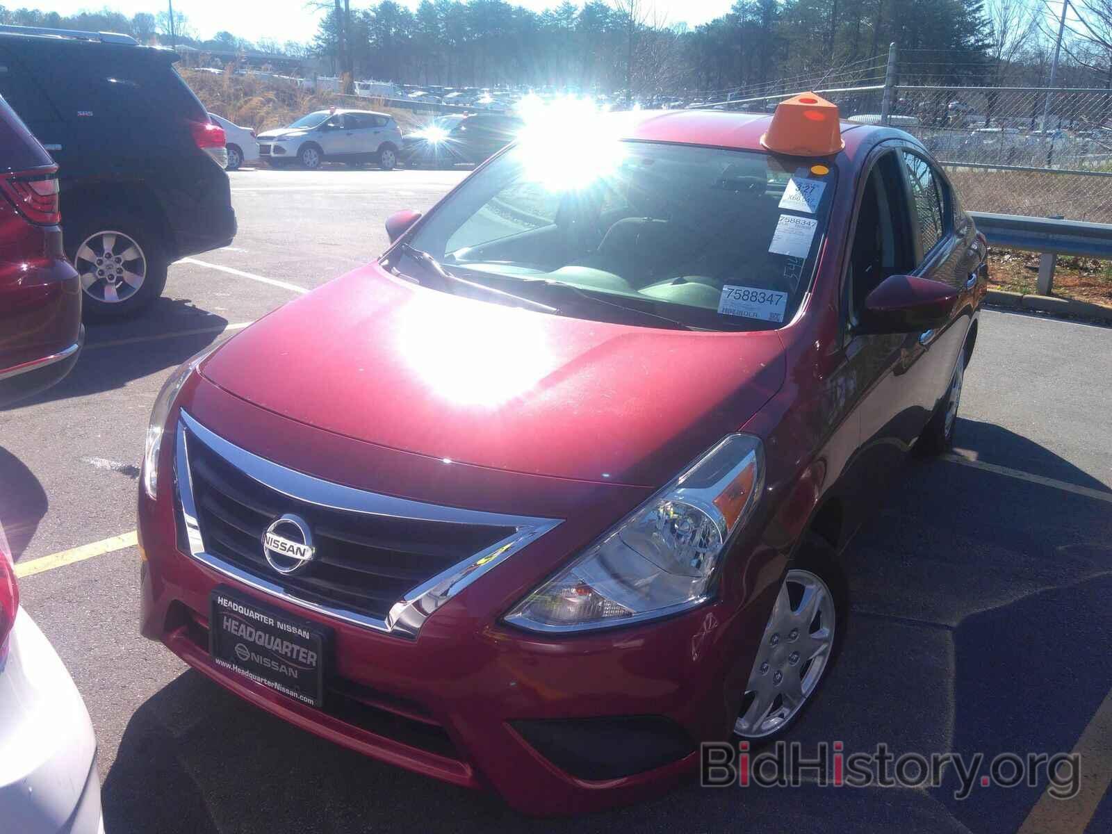 Photo 3N1CN7AP8HL867117 - Nissan Versa Sedan 2017