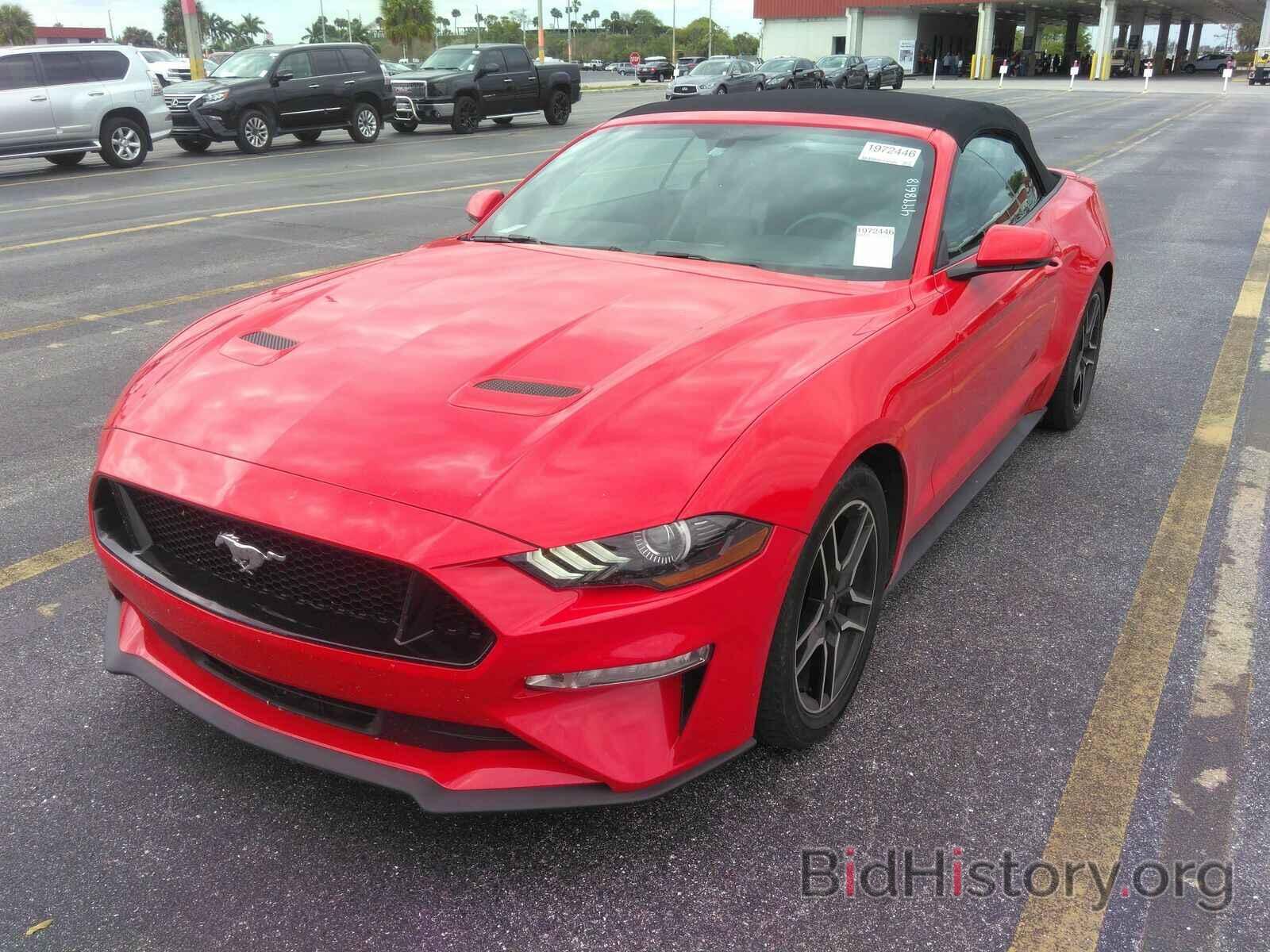 Photo 1FATP8UHXJ5111740 - Ford Mustang 2018