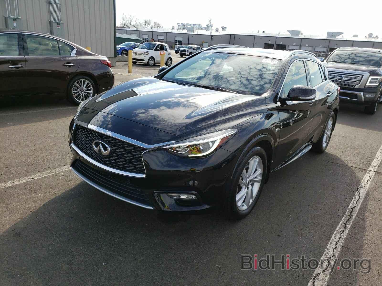 Фотография SJKCH5CPXJA053650 - INFINITI QX30 2018