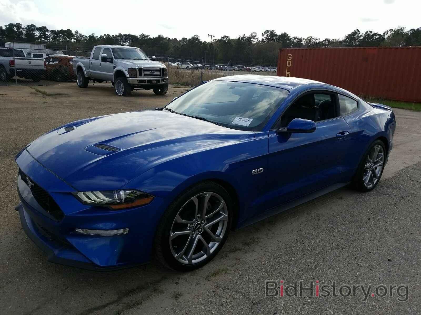 Photo 1FA6P8CF6J5119024 - Ford Mustang GT 2018