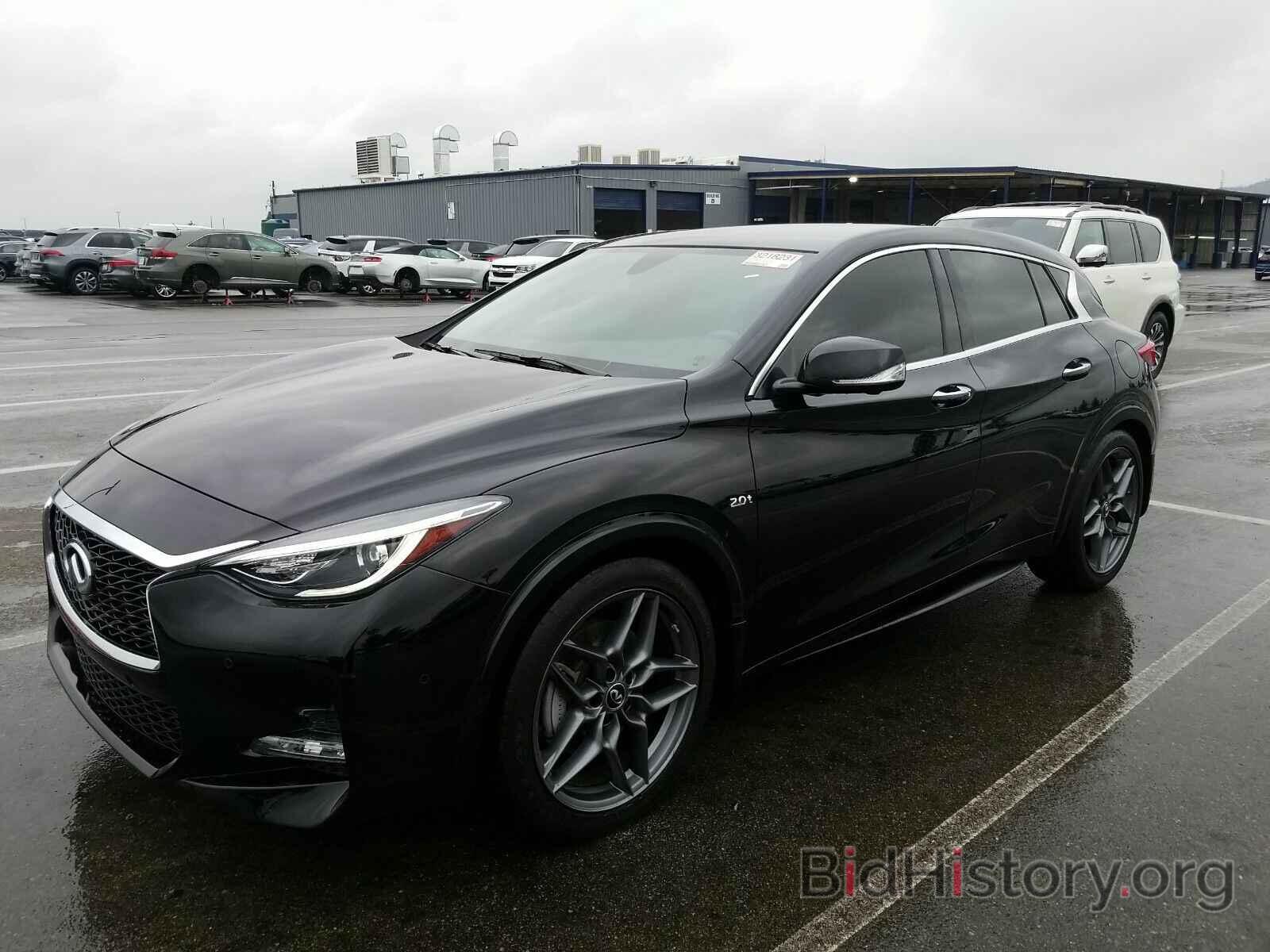 Photo SJKCH5CP8JA050651 - INFINITI QX30 2018