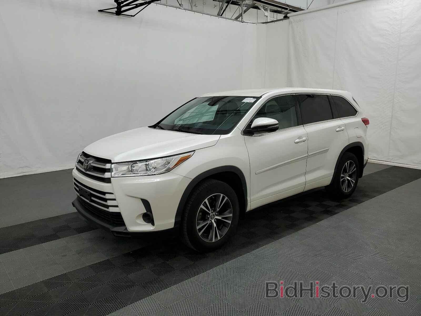 Photo 5TDBZRFH1JS817038 - Toyota Highlander 2018