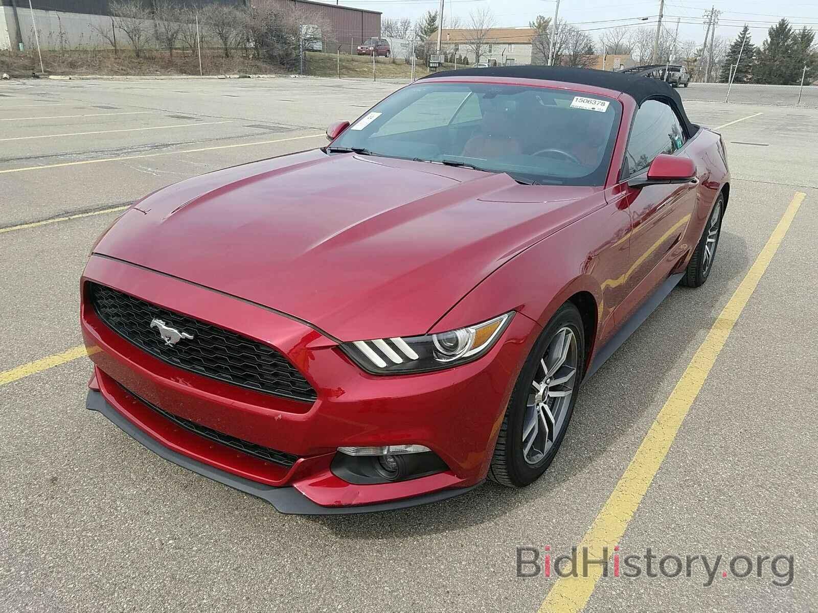 Photo 1FATP8UH4G5311196 - Ford Mustang 2016
