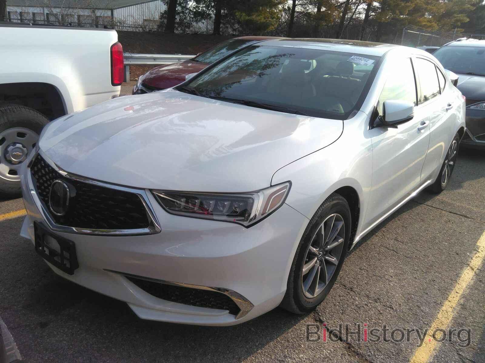 Фотография 19UUB1F36JA010726 - Acura TLX 2018