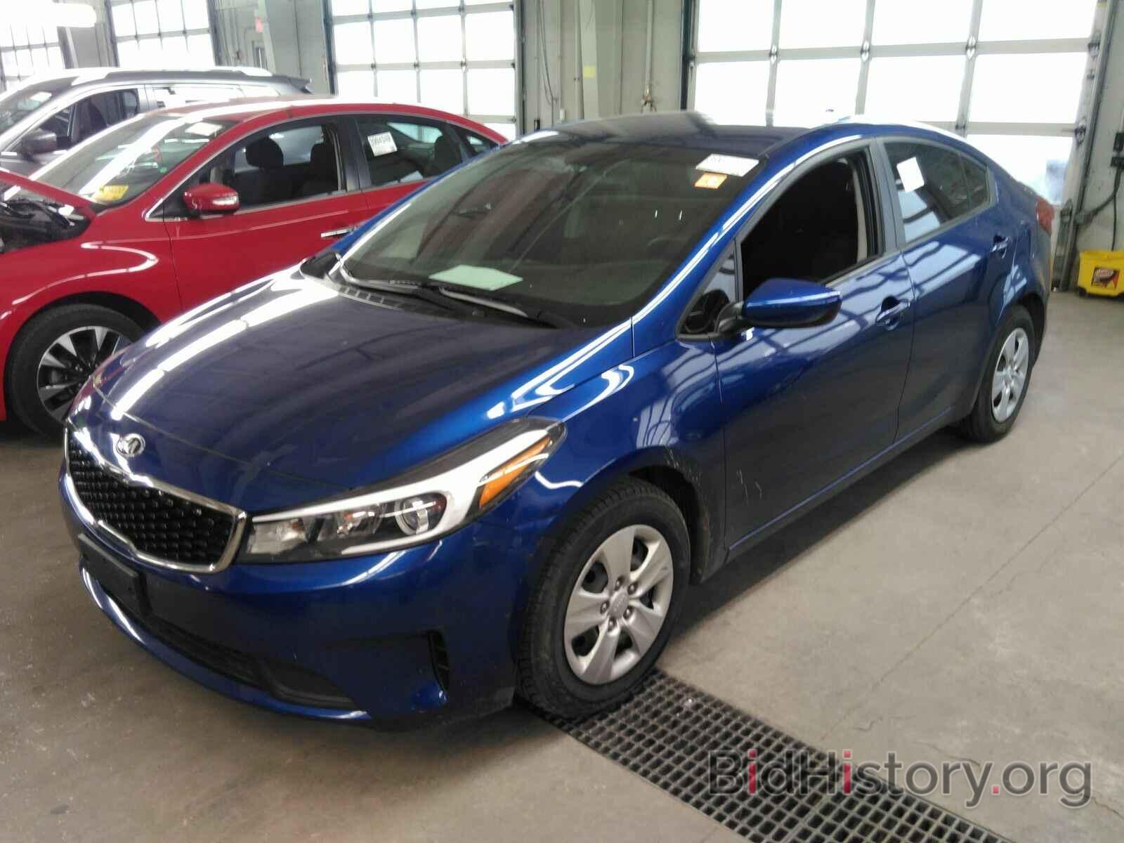 Photo 3KPFK4A72JE184602 - Kia Forte LX 2018