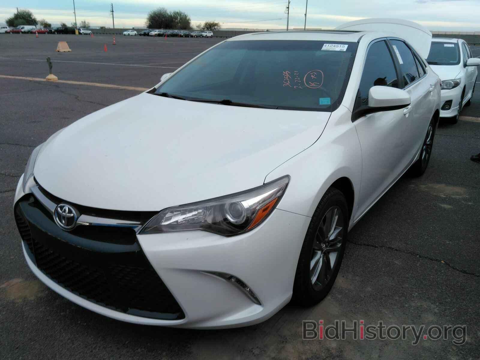 Photo 4T1BF1FK0HU363565 - Toyota Camry 2017