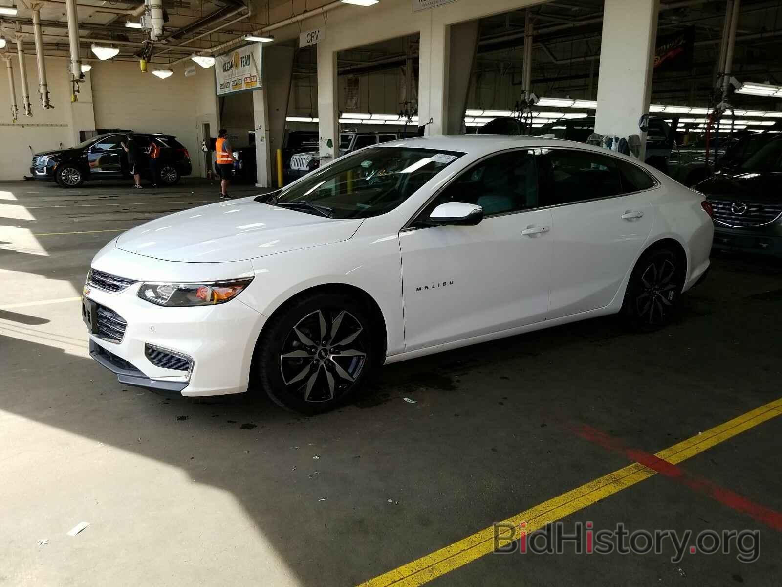 Photo 1G1ZE5ST4HF291360 - Chevrolet Malibu 2017