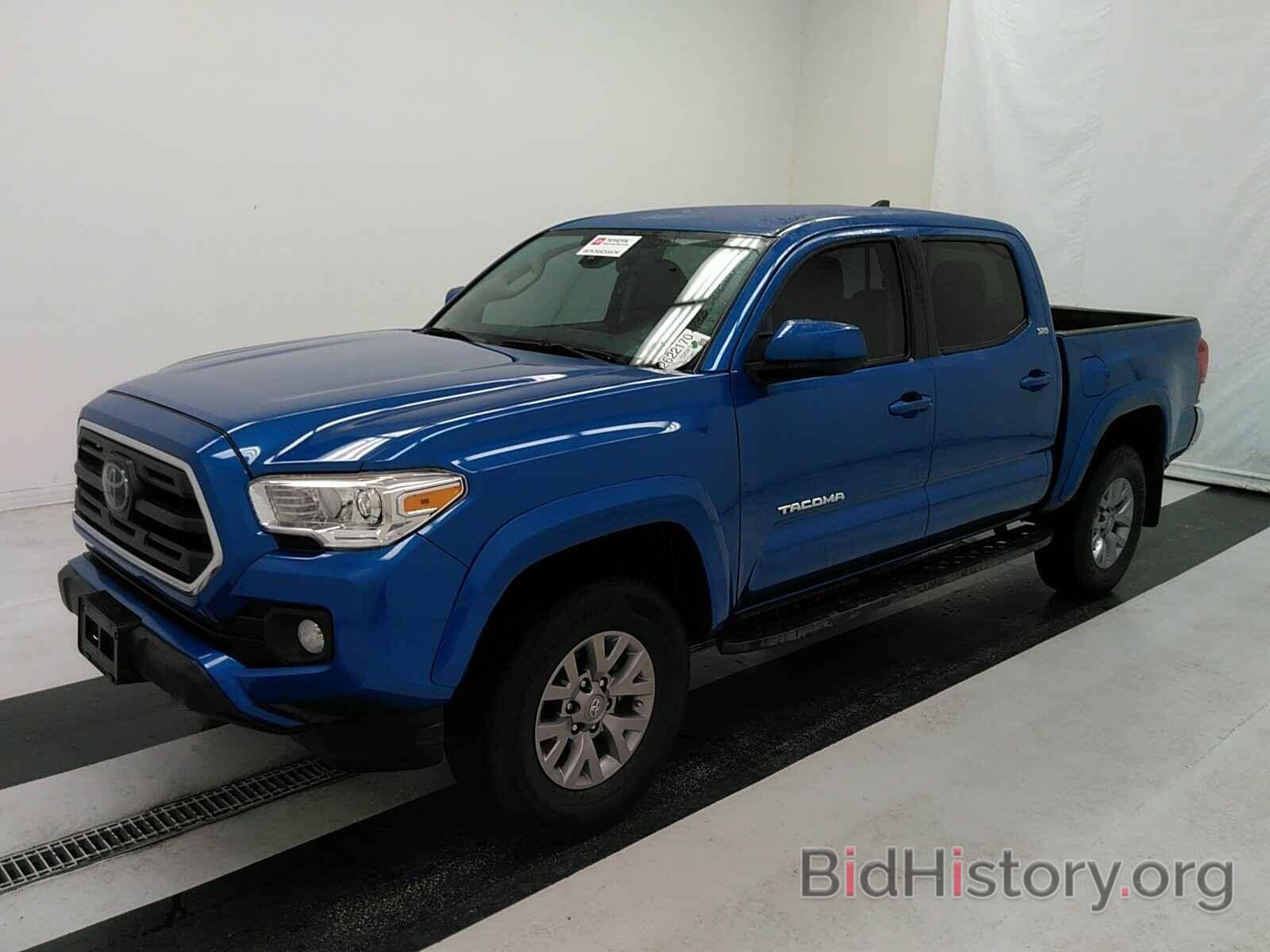 Photo 3TMAZ5CN2JM069916 - Toyota Tacoma 2018