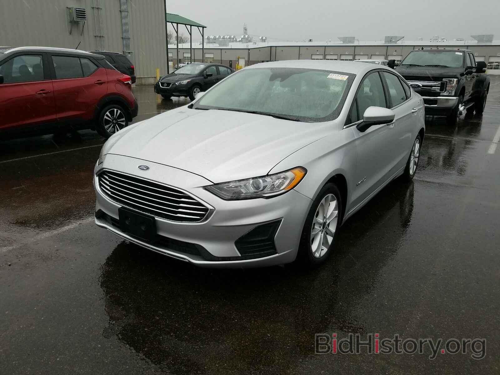 Photo 3FA6P0LU0KR206013 - Ford Fusion Hybrid 2019