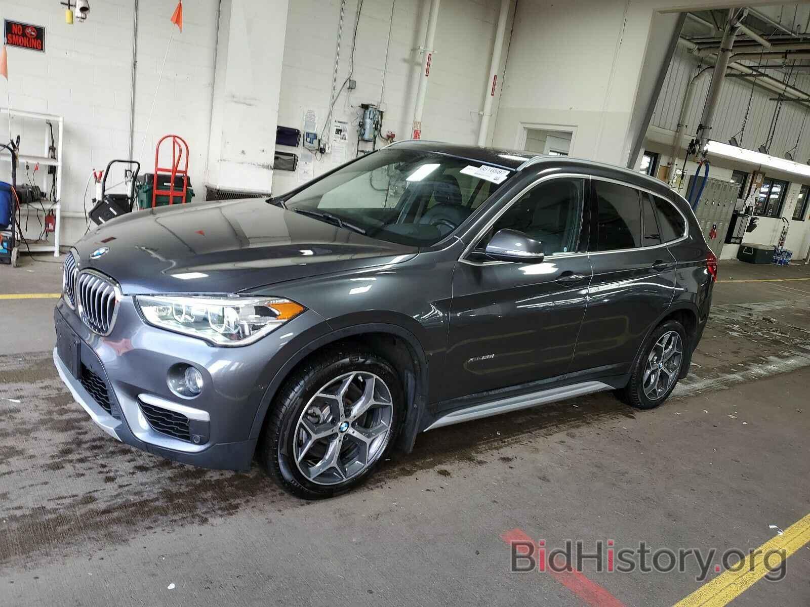 Фотография WBXHT3C32H5F78770 - BMW X1 2017