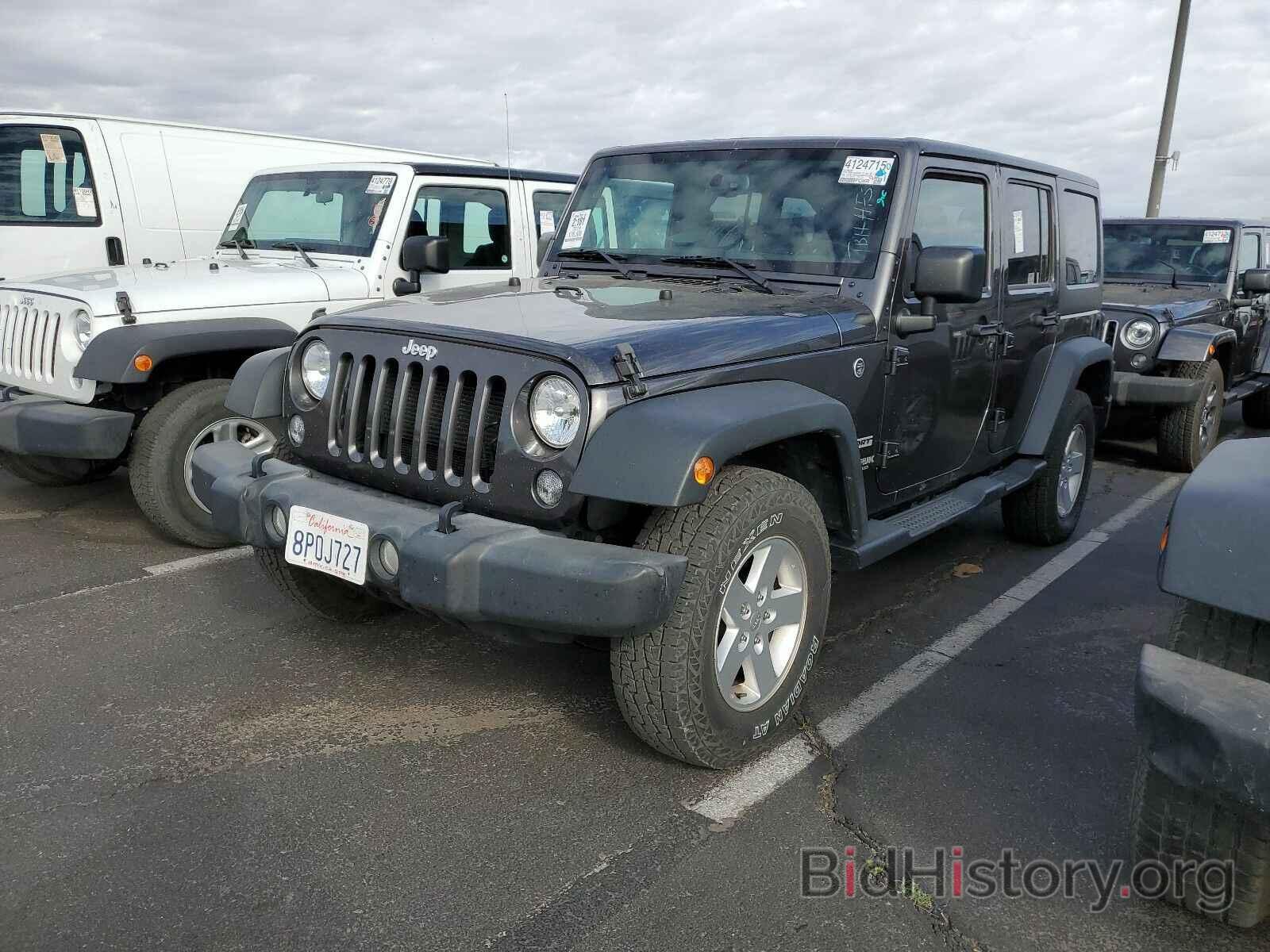 Photo 1C4BJWDG0JL882979 - Jeep Wrangler JK Unlimited 2018