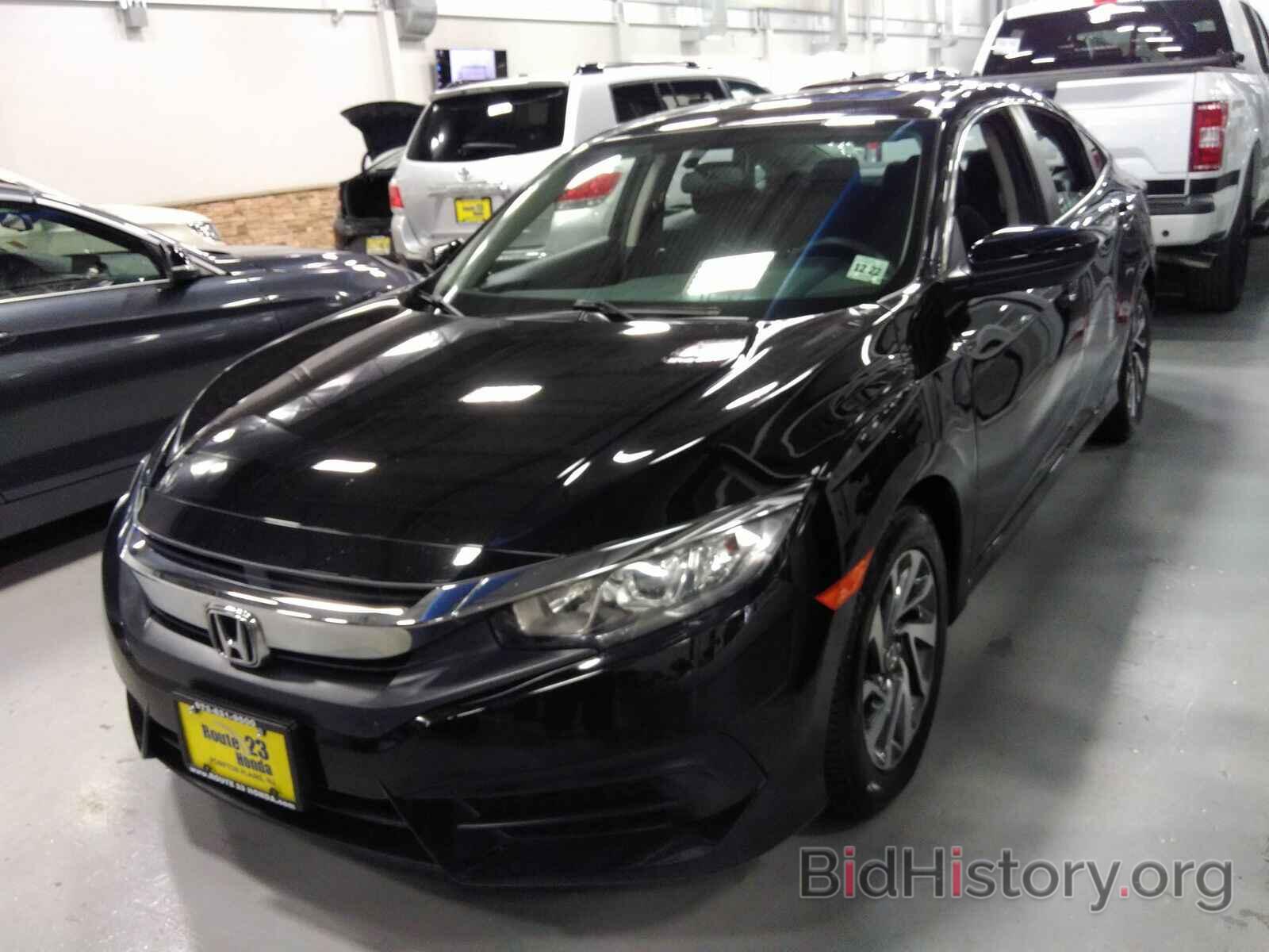 Photo 2HGFC2F73JH513288 - Honda Civic Sedan 2018