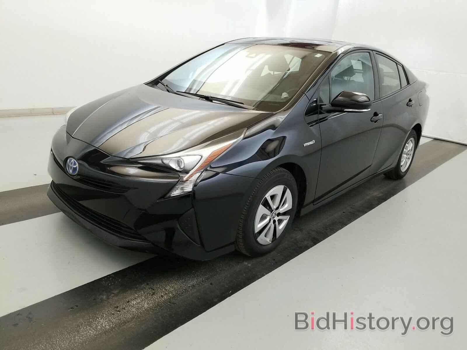 Photo JTDKARFU8G3025760 - Toyota Prius 2016