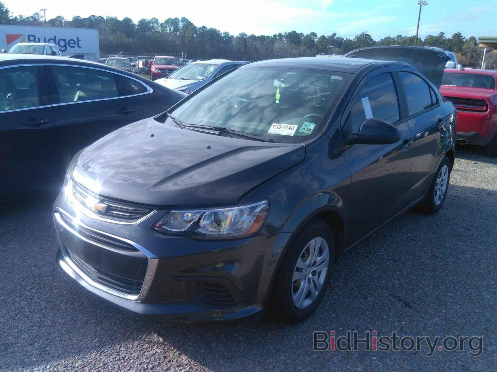 Photo 1G1JB5SH0J4128577 - Chevrolet Sonic 2018