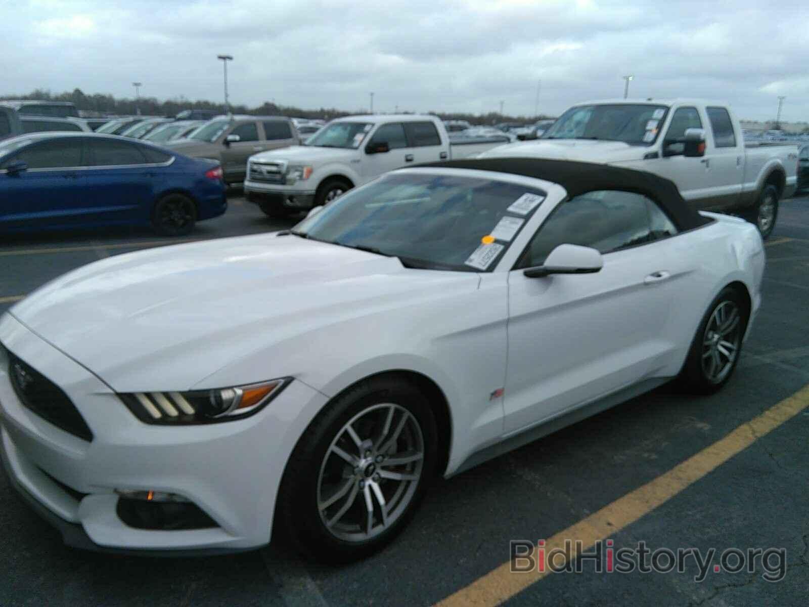 Photo 1FATP8UH0G5238280 - Ford Mustang 2016