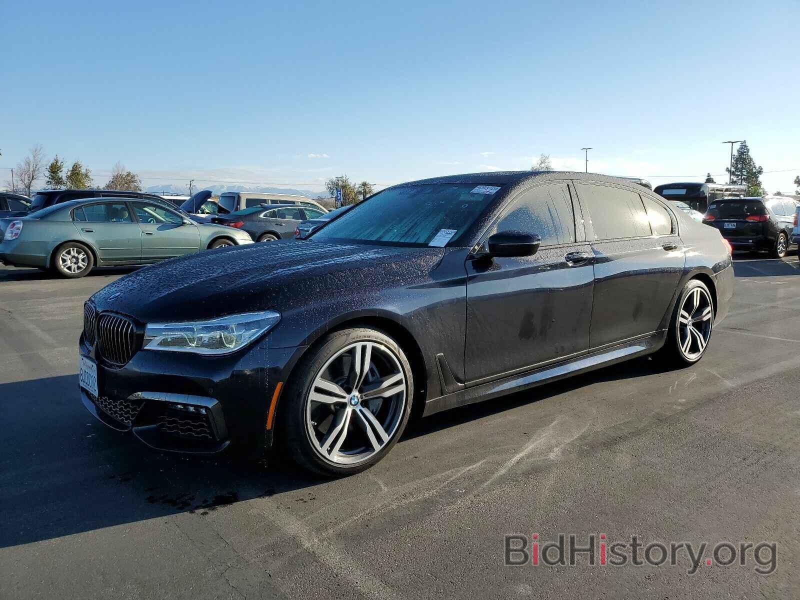 Photo WBA7F0C55KGM25368 - BMW 7 Series 2019