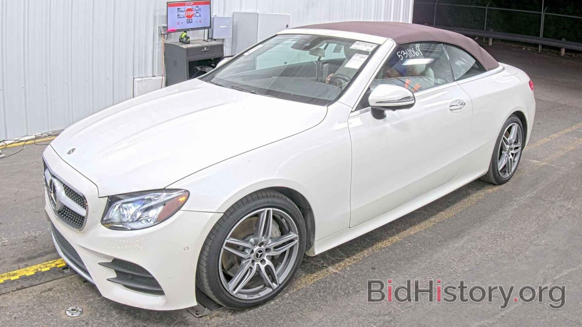 Photo WDD1K6HB2KF083993 - Mercedes-Benz E-Class 2019