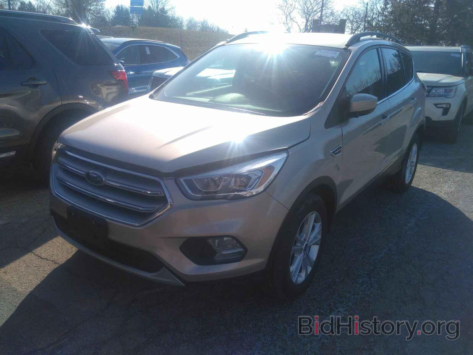 Photo 1FMCU0GD7JUD17094 - Ford Escape 2018